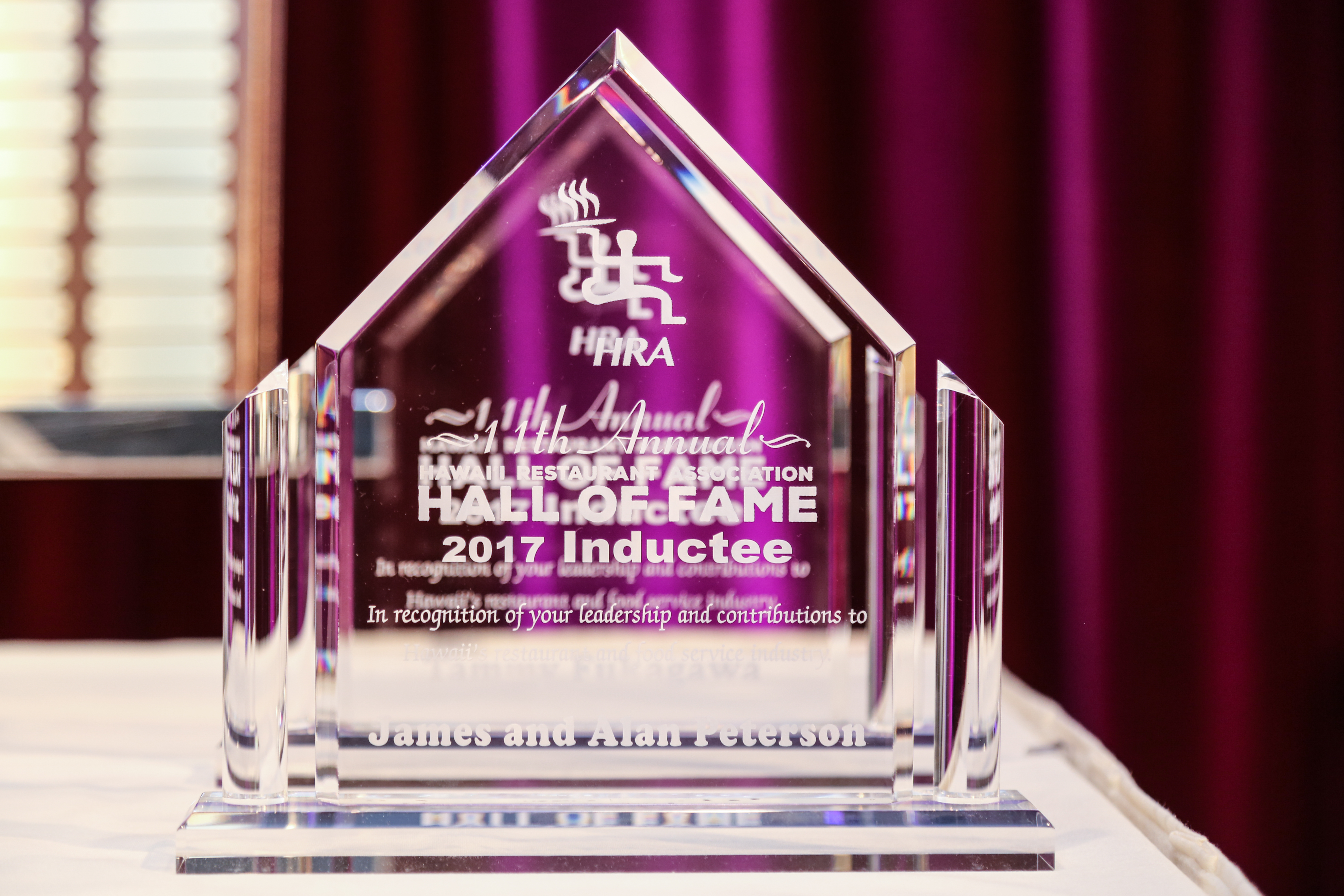 Hawaii Restaurant Association’s 11th Annual Hall of Fame Gala – by Hawaii Mom Blog
